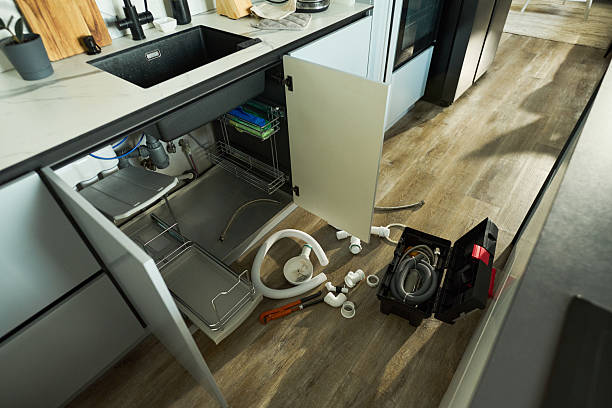 Reliable Plumbing contractor in Vinton, LA by Street Wise - Plumbing